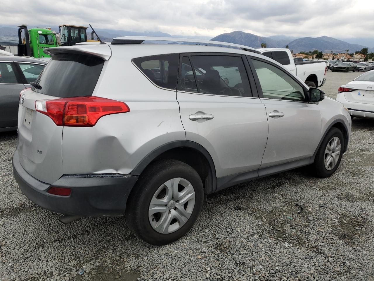 2013 Toyota Rav4 Le - Фото 3