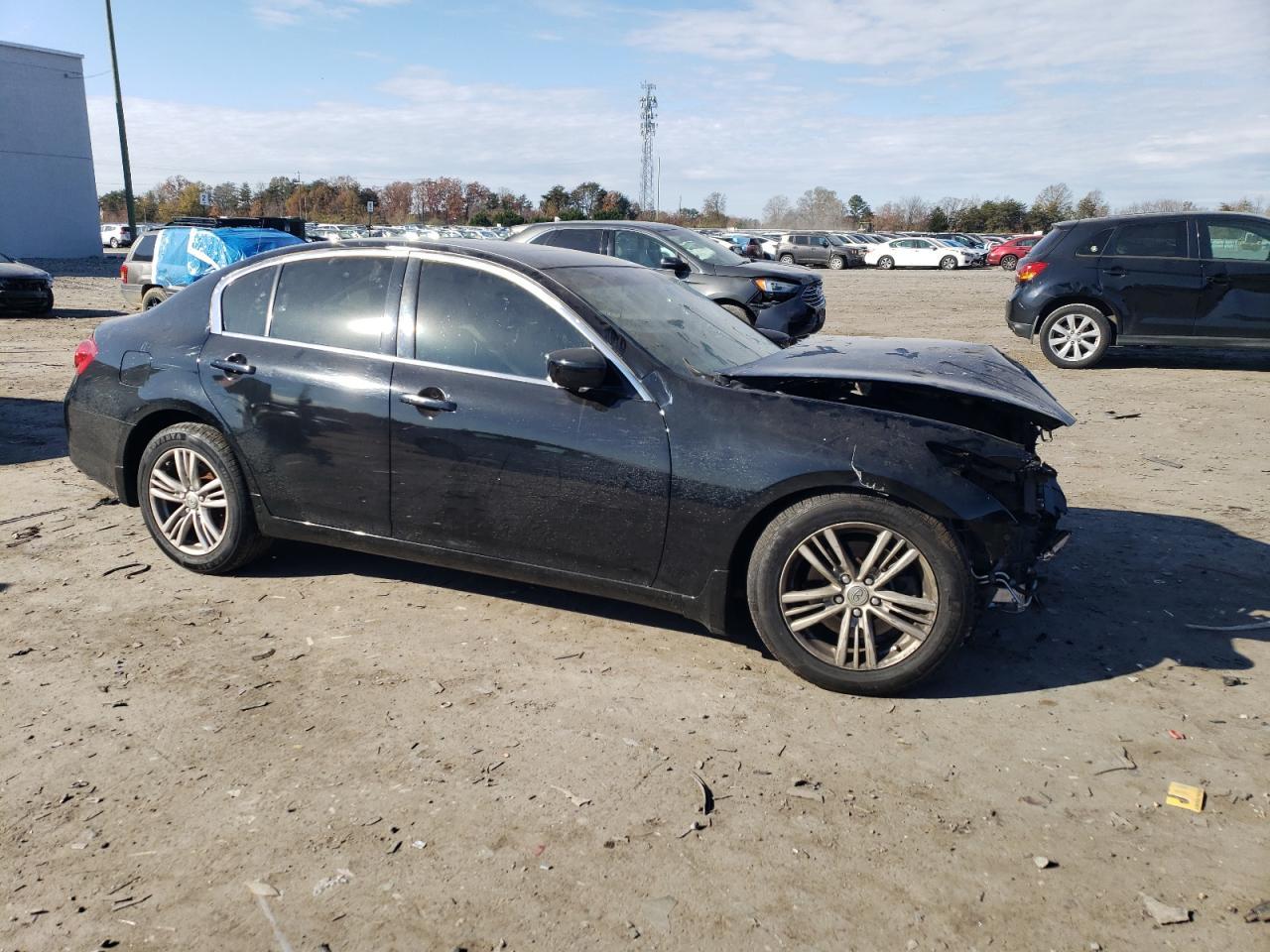 2011 Infiniti G37 Base - Image 4