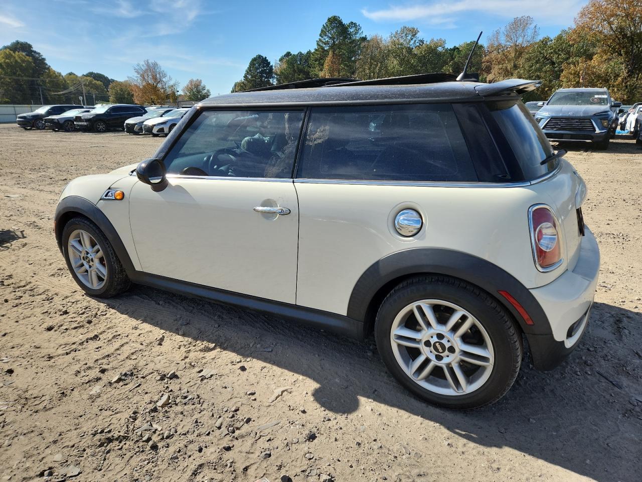 2013 Mini Cooper S - Image 2