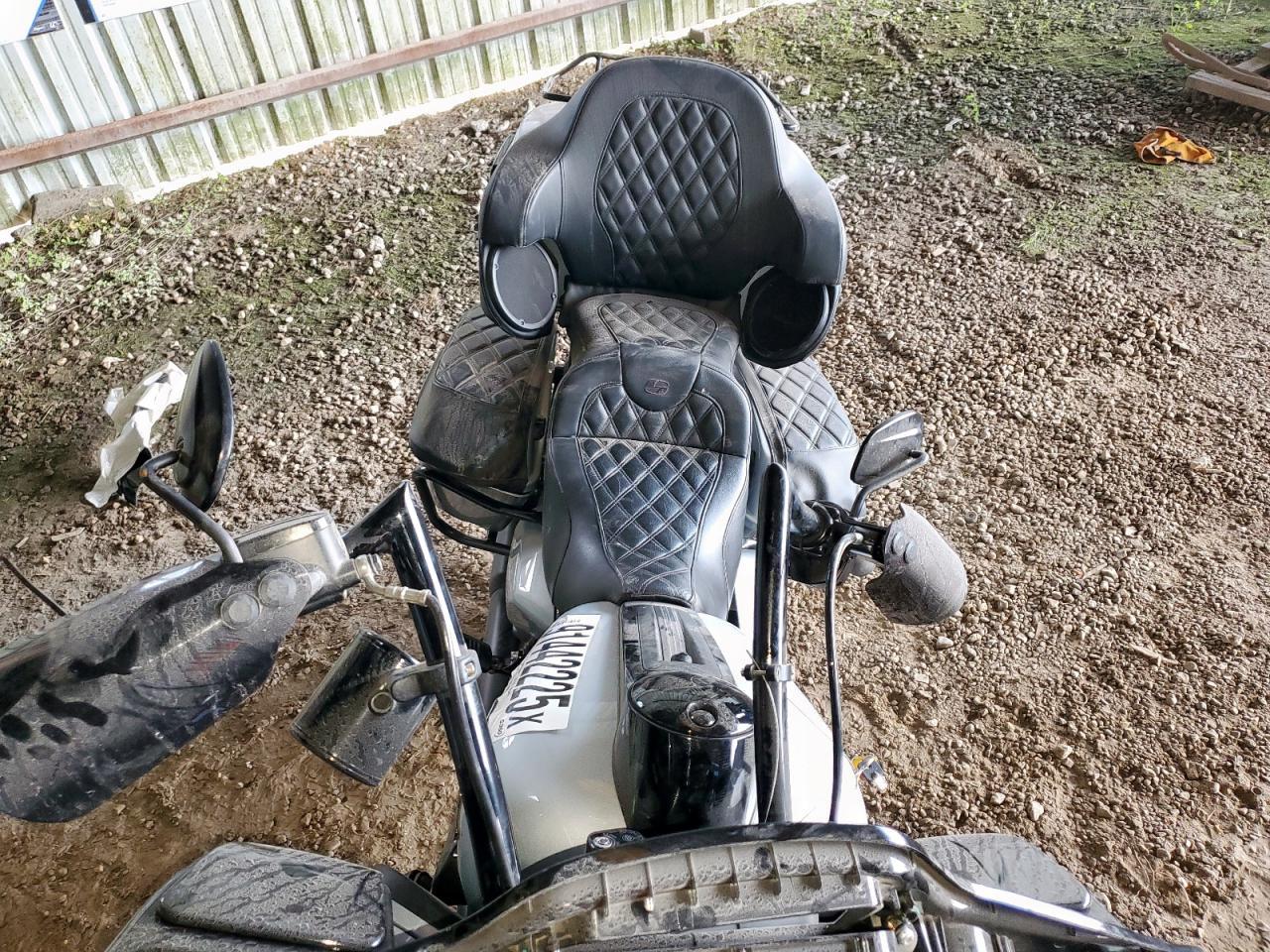 2023 Harley-Davidson Fltrk - Image 5