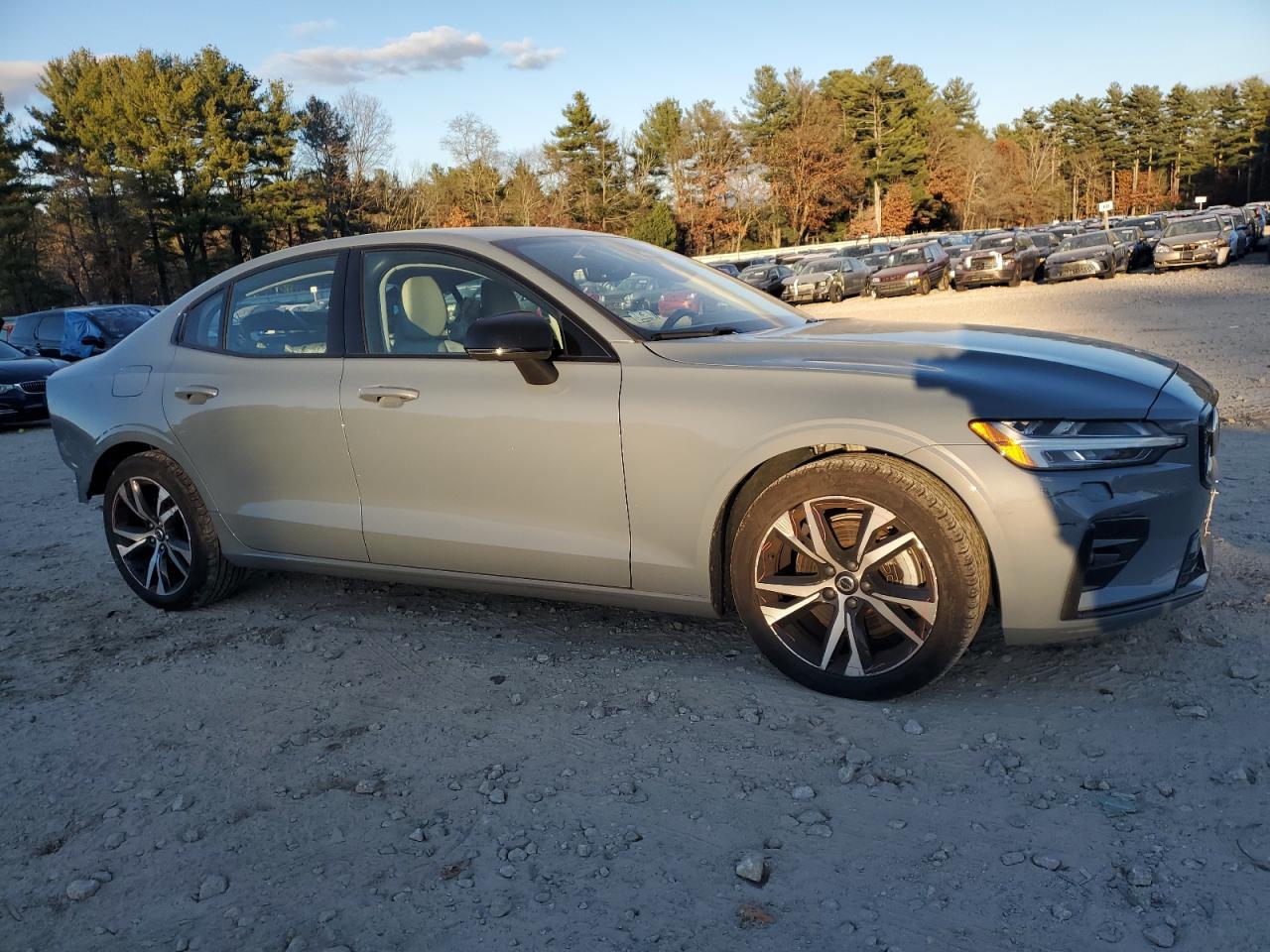 2024 Volvo S60 Core - Фото 4