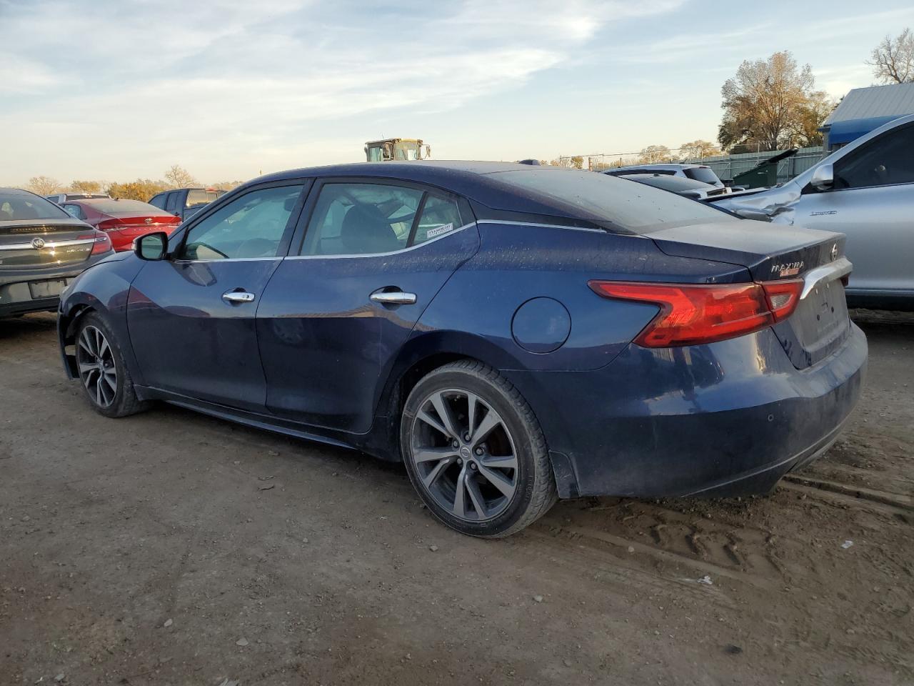 2017 Nissan Maxima 3.5S - Фото 2