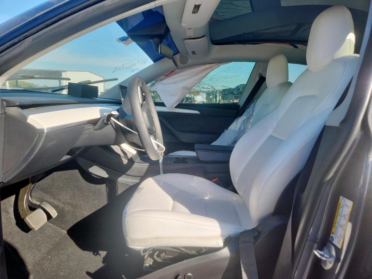 2022 Tesla Model Y - Image 7