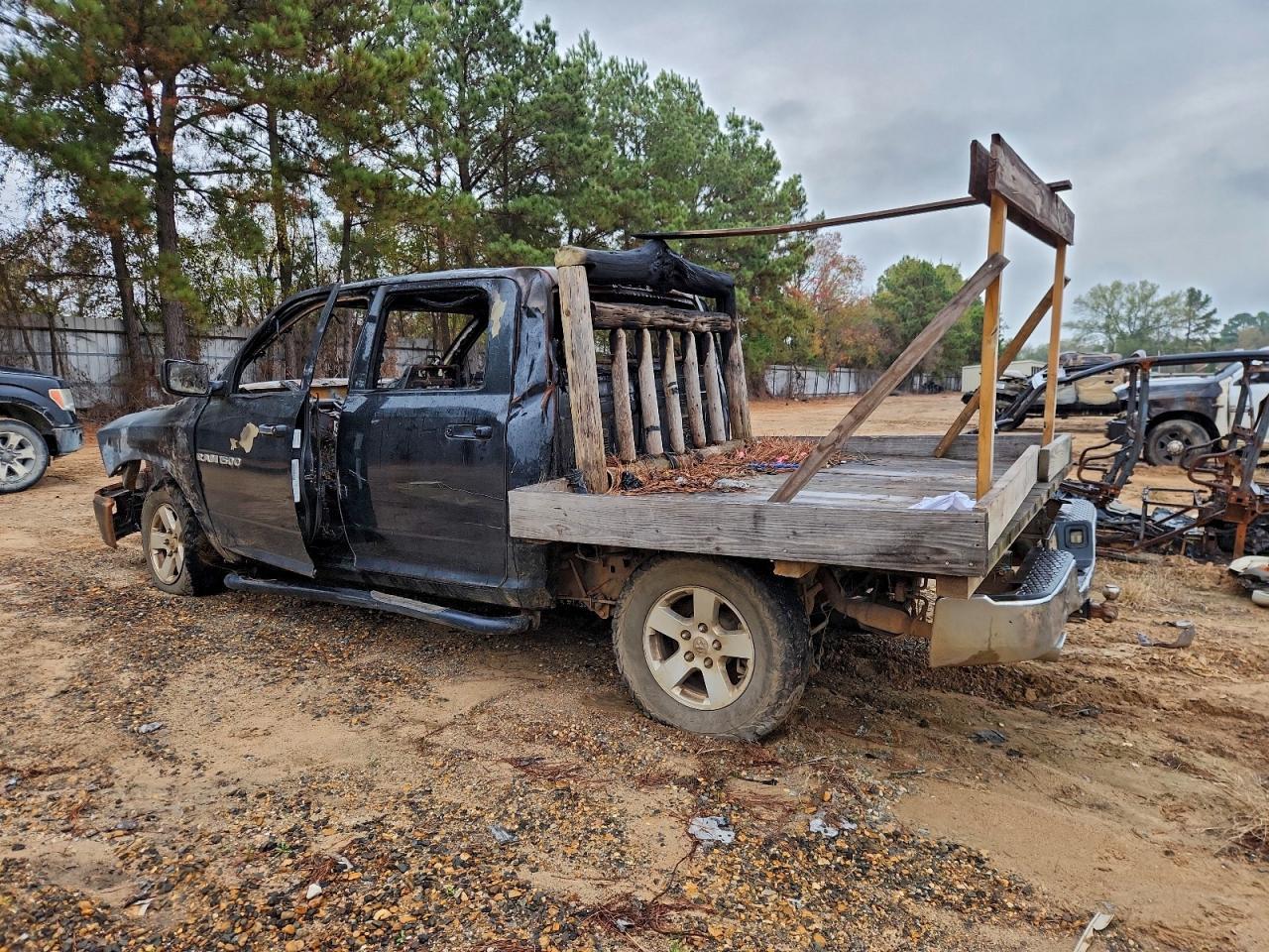 2011 Dodge Ram 1500 - Image 2