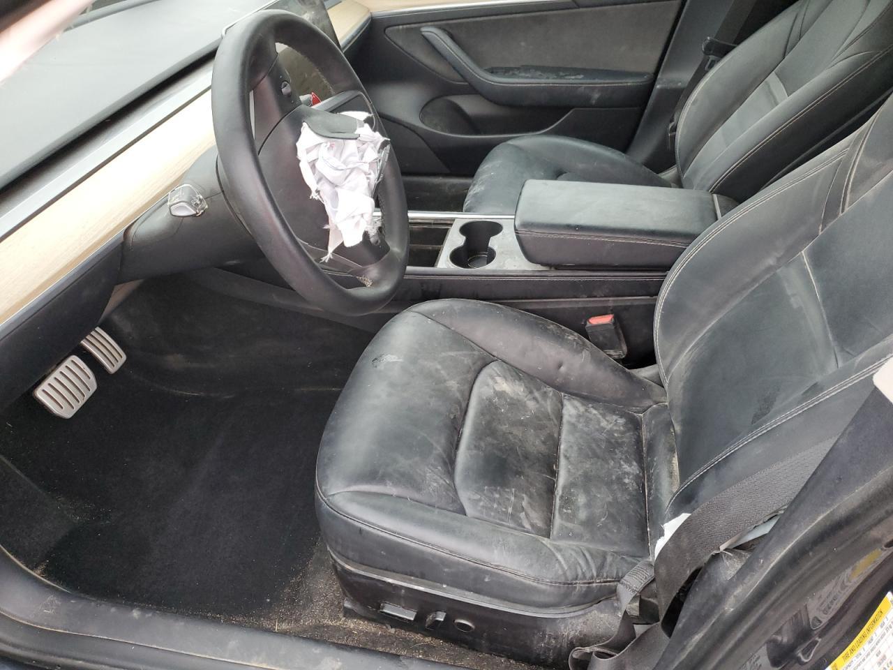2022 Tesla Model 3 - Image 7
