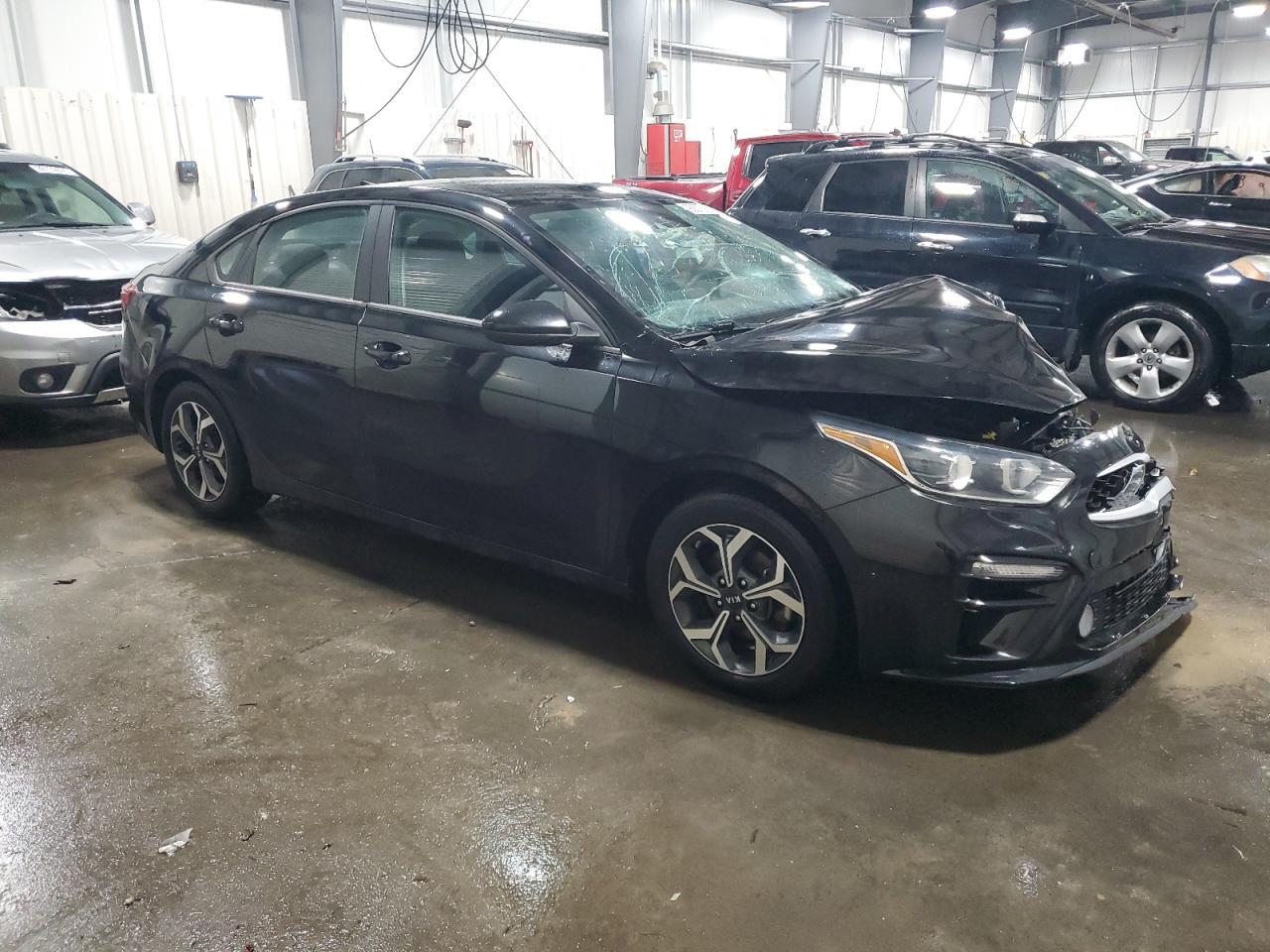 2021 Kia Forte Fe - Фото 4