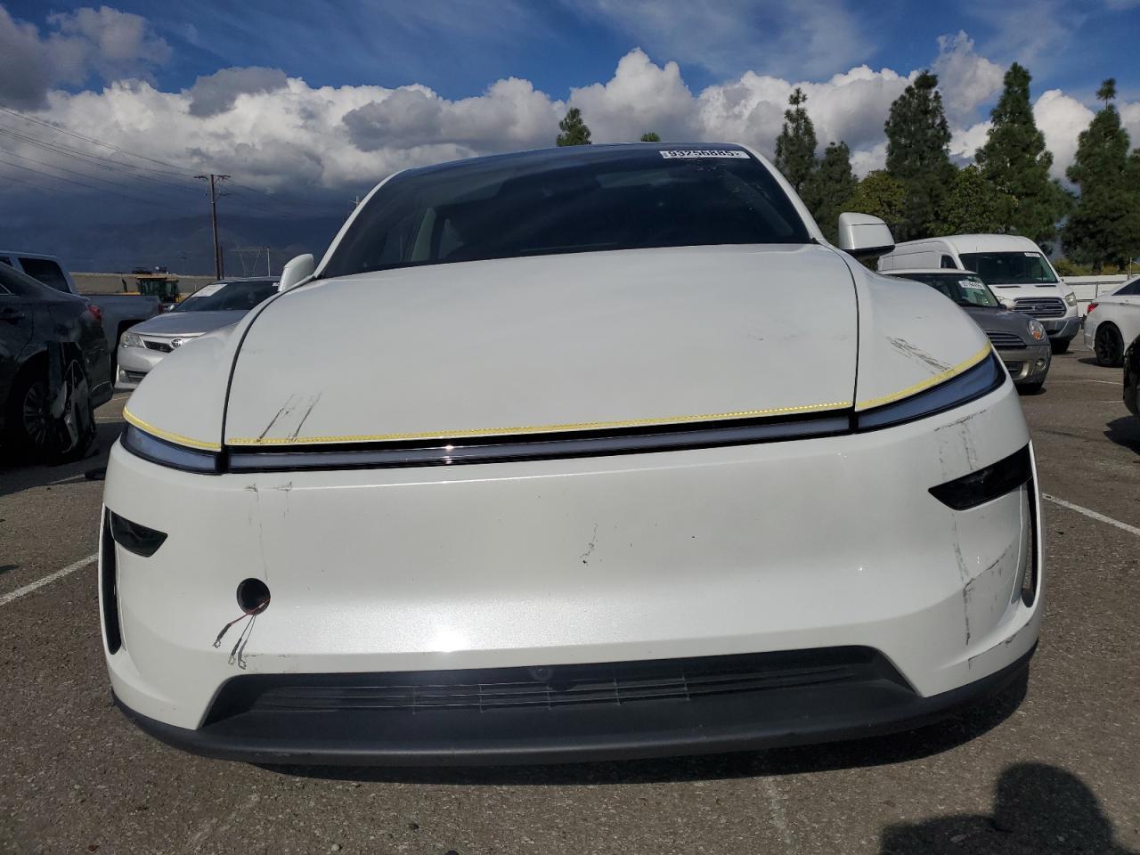 2026 Tesla Model Y - Image 5