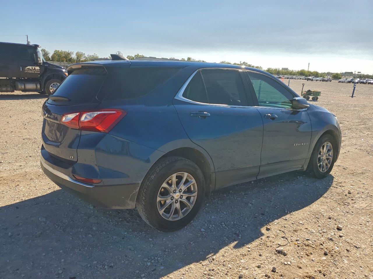 2020 Chevrolet Equinox Lt - Фото 3
