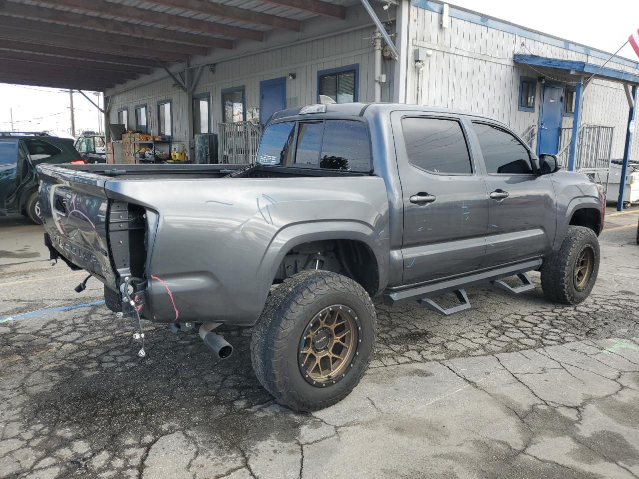 2023 Toyota Tacoma Double Cab - Image 3