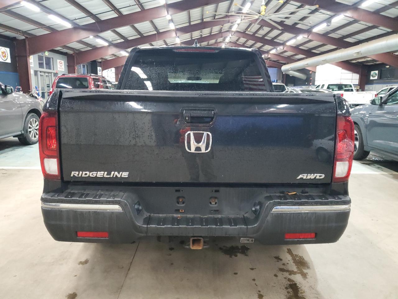 2018 Honda Ridgeline Sport - Фото 6