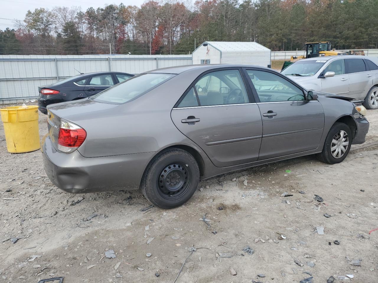 2006 Toyota Camry Le - Фото 3