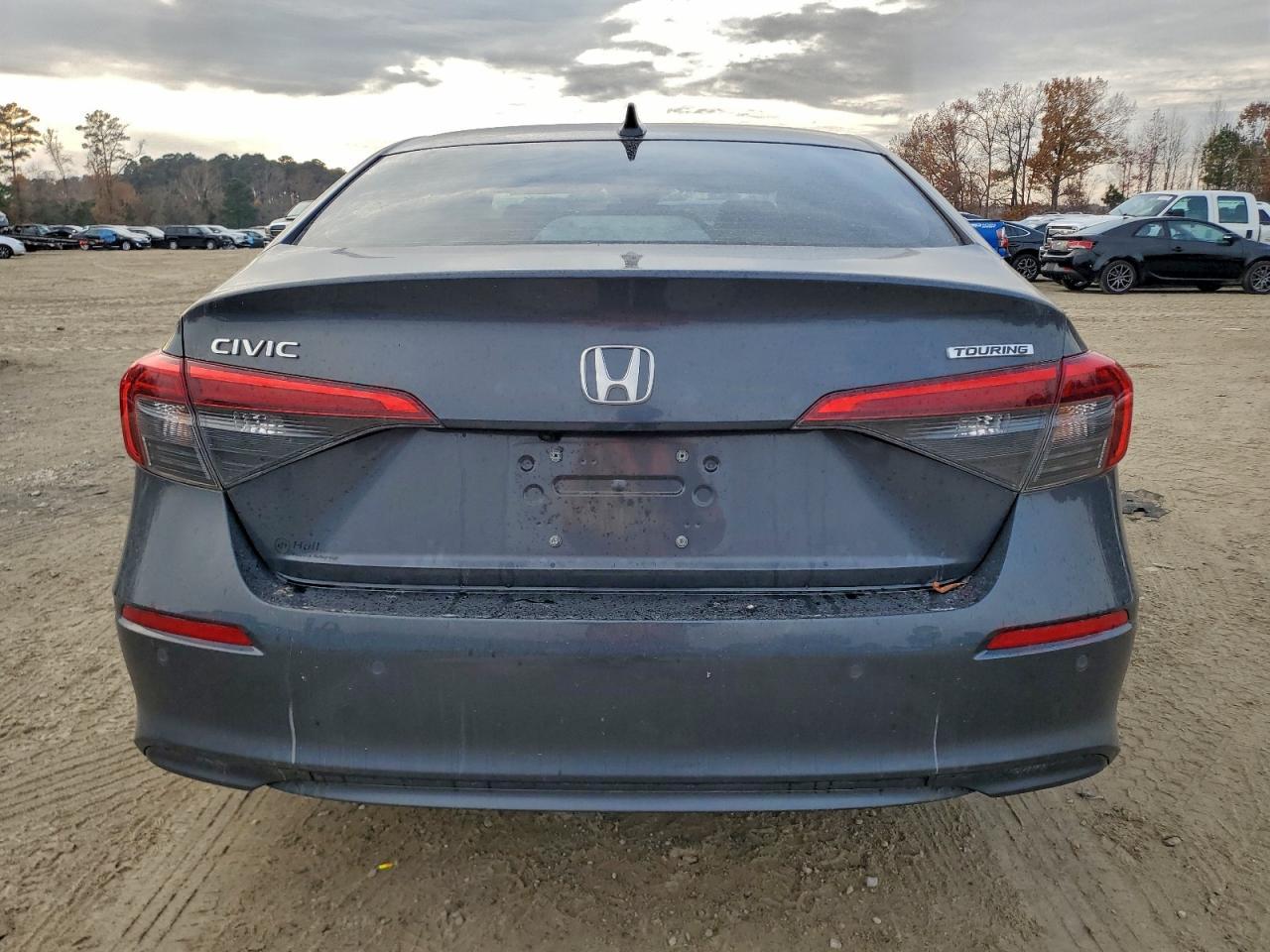 2024 Honda Civic Touring - Image 6