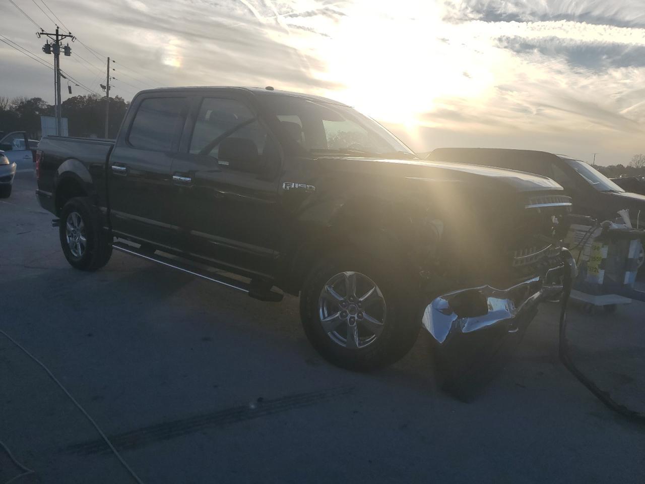 2018 Ford F150 Supercrew - Фото 4