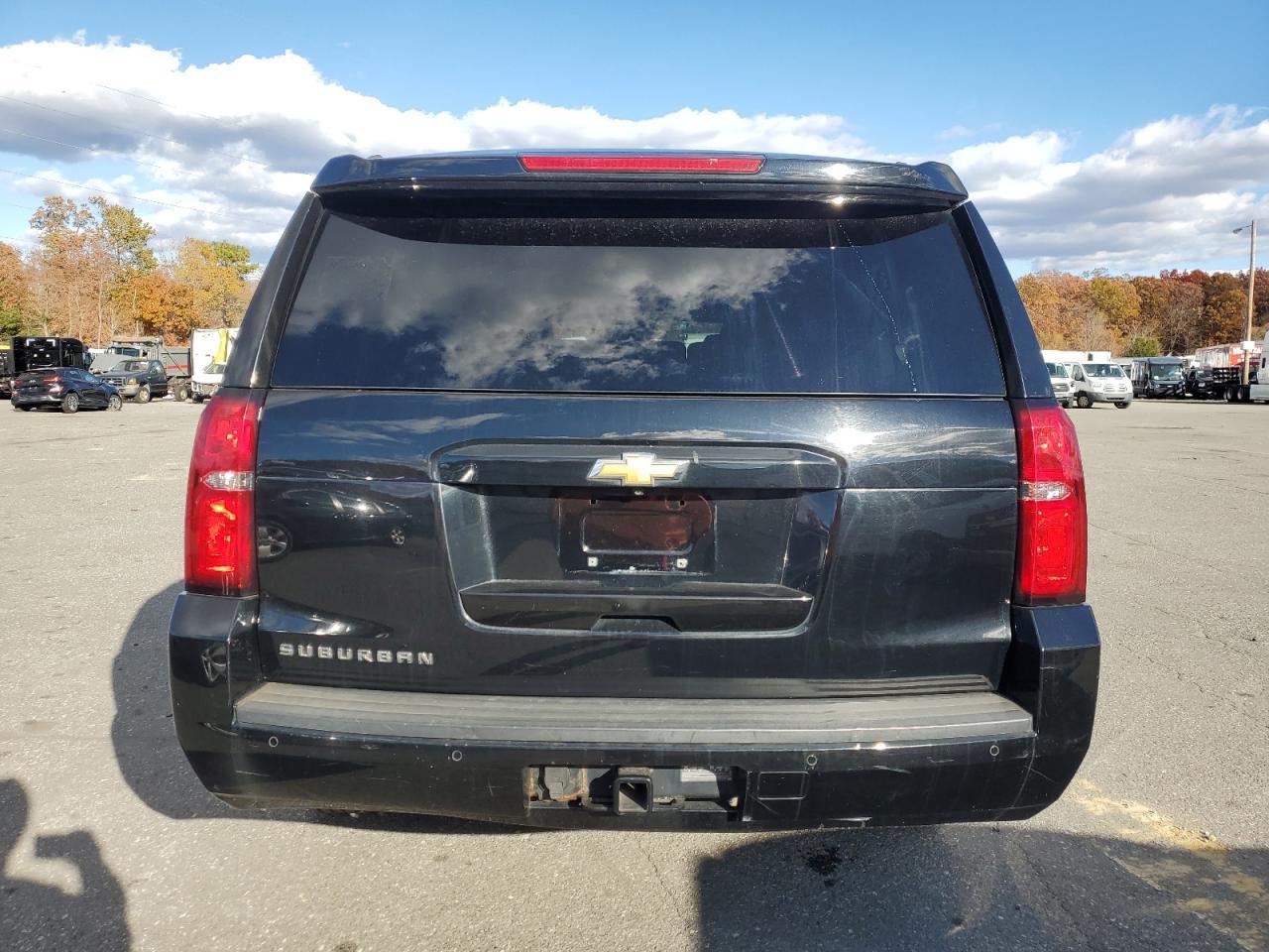 2019 Chevrolet Suburban K1500 Lt - Фото 6