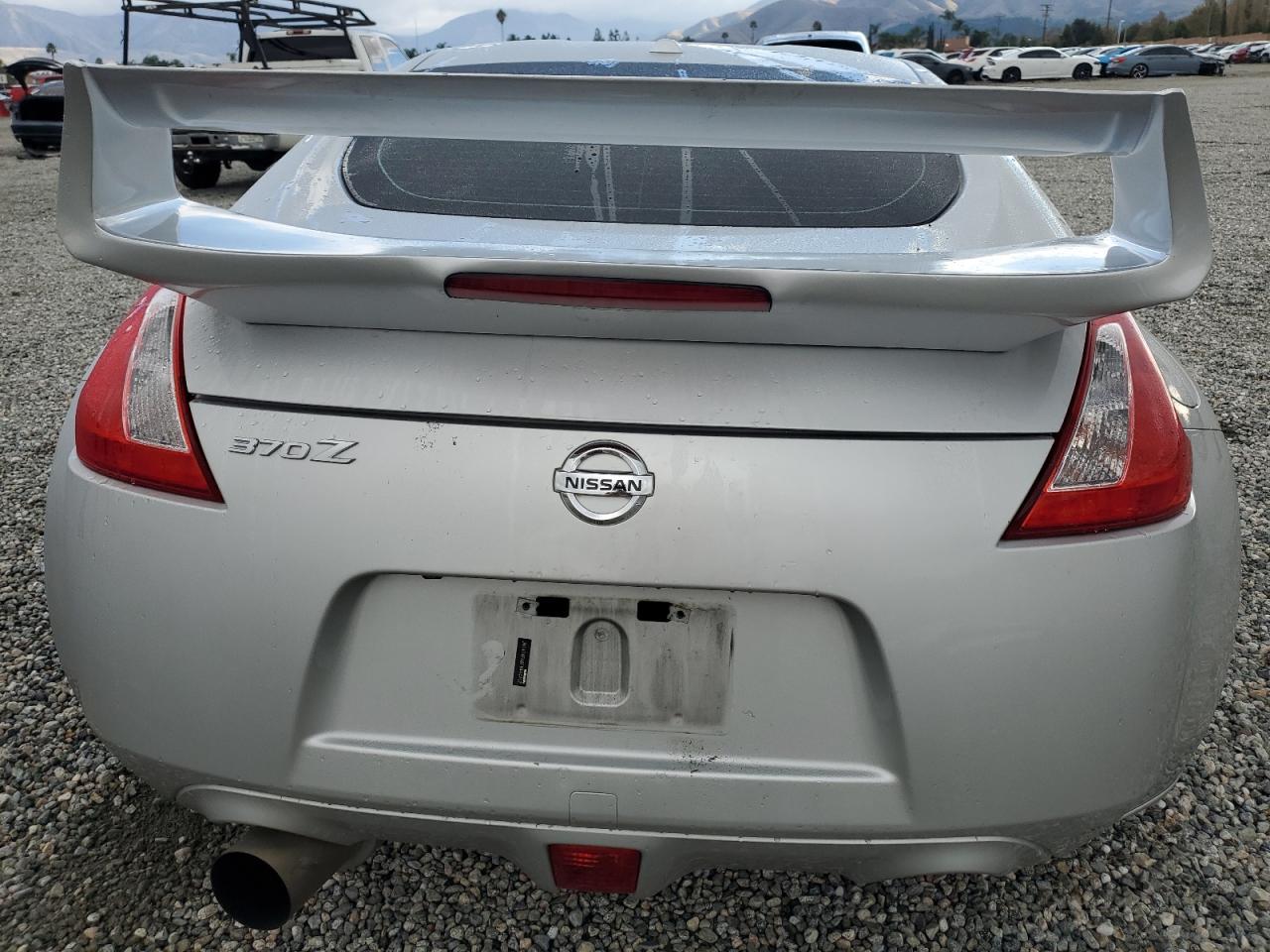 2015 Niss 370Z Base - Фото 6