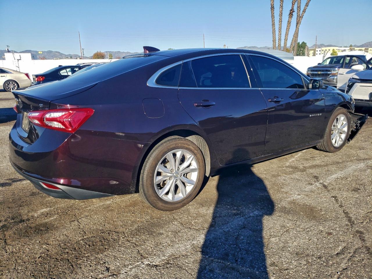 2020 Chevrolet Malibu Lt - Image 3