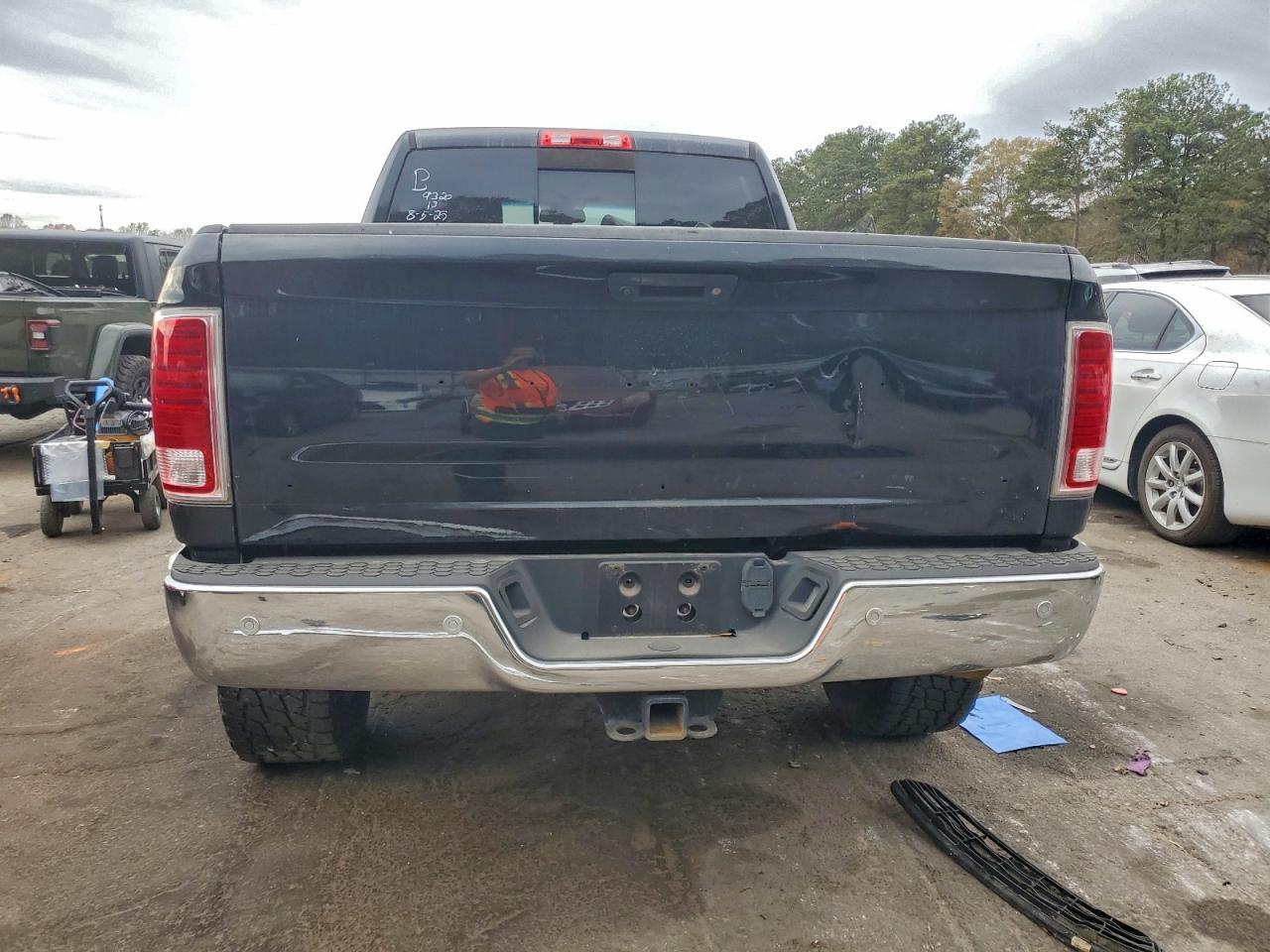 2017 Ram 2500 Longhorn - Image 6