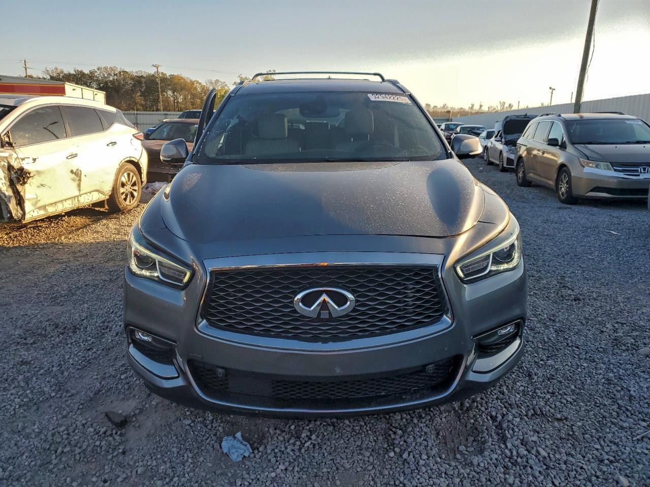 2019 Infiniti Qx60 Luxe - Image 5