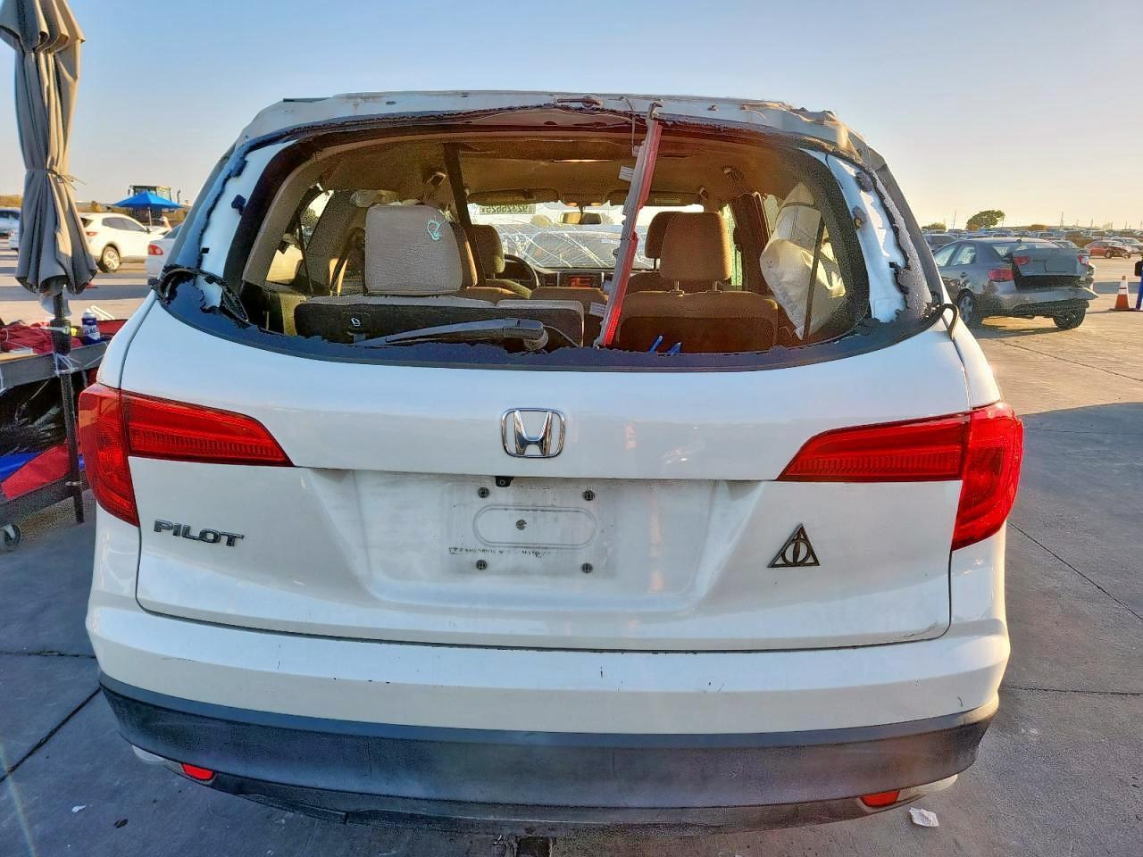 2017 Honda Pilot Lx - Фото 6