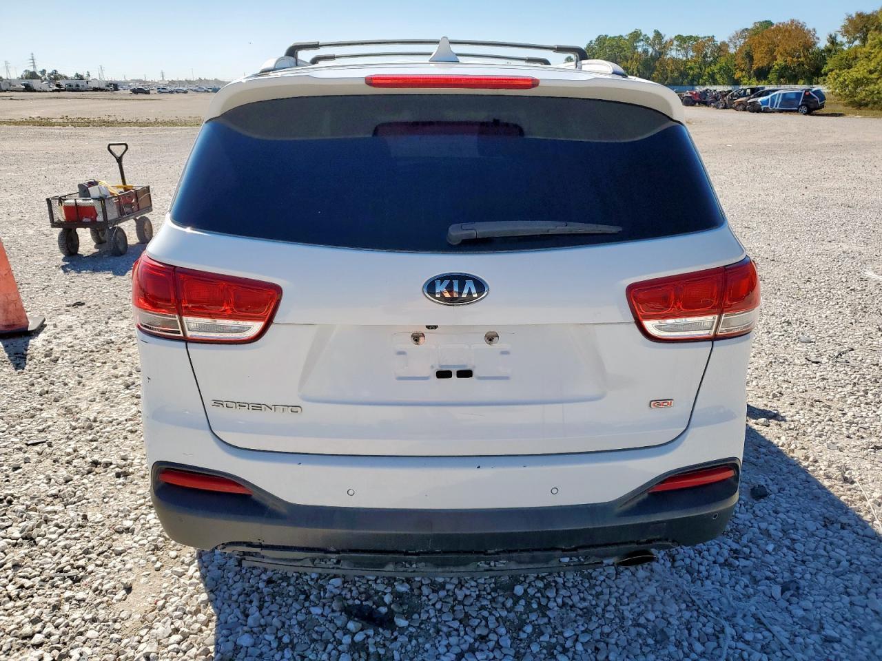 2017 Kia Sorento Lx - Фото 6