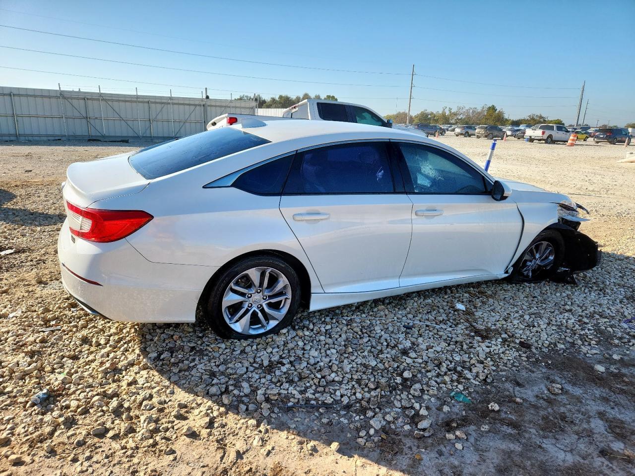 2018 Honda Accord Lx - Фото 3