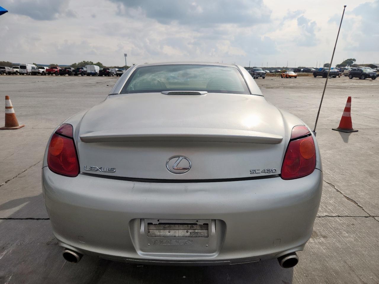 2004 Lexus Sc 430 - Image 6