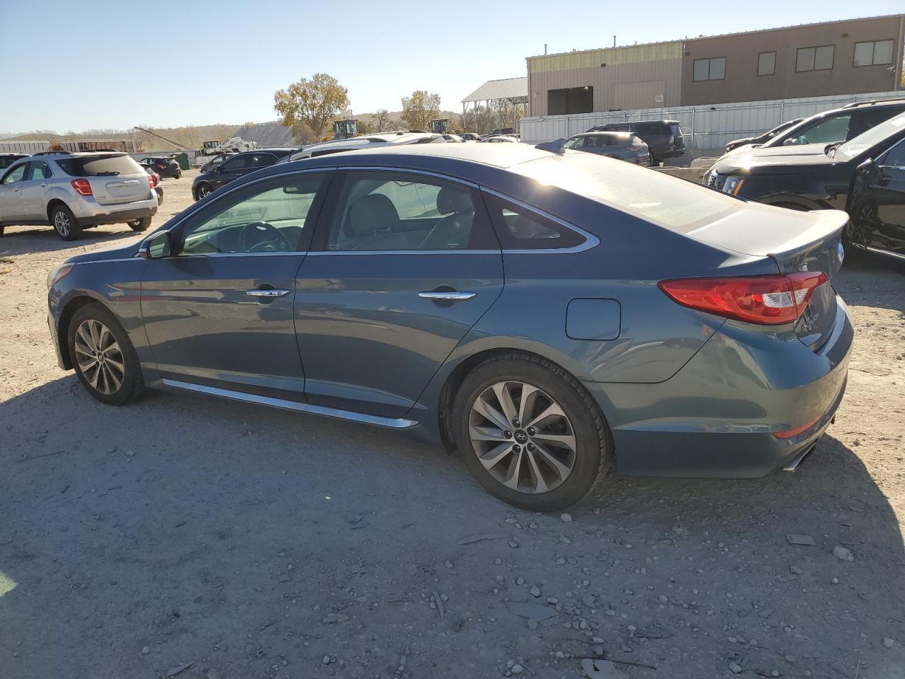 2016 Hyundai Sonata Sport - Фото 2