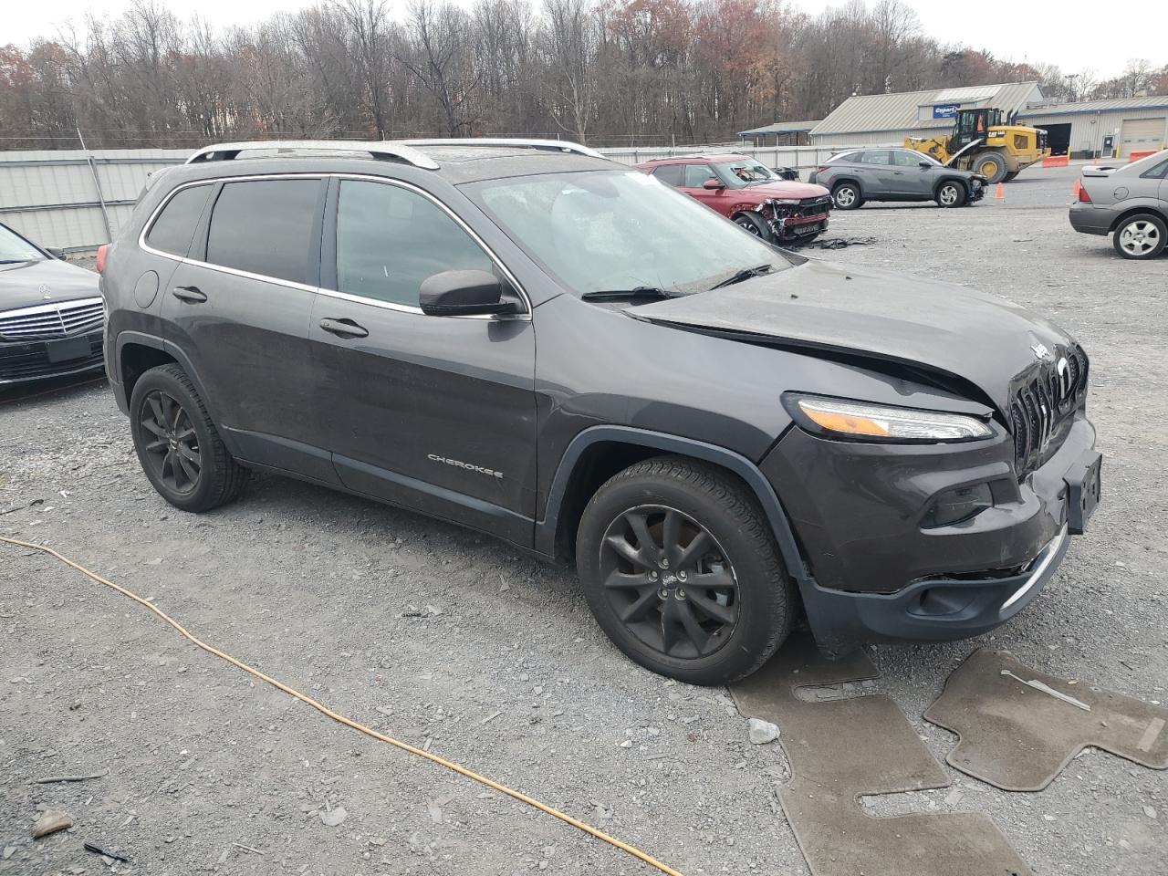 2016 Jeep Cherokee Limited - Image 4