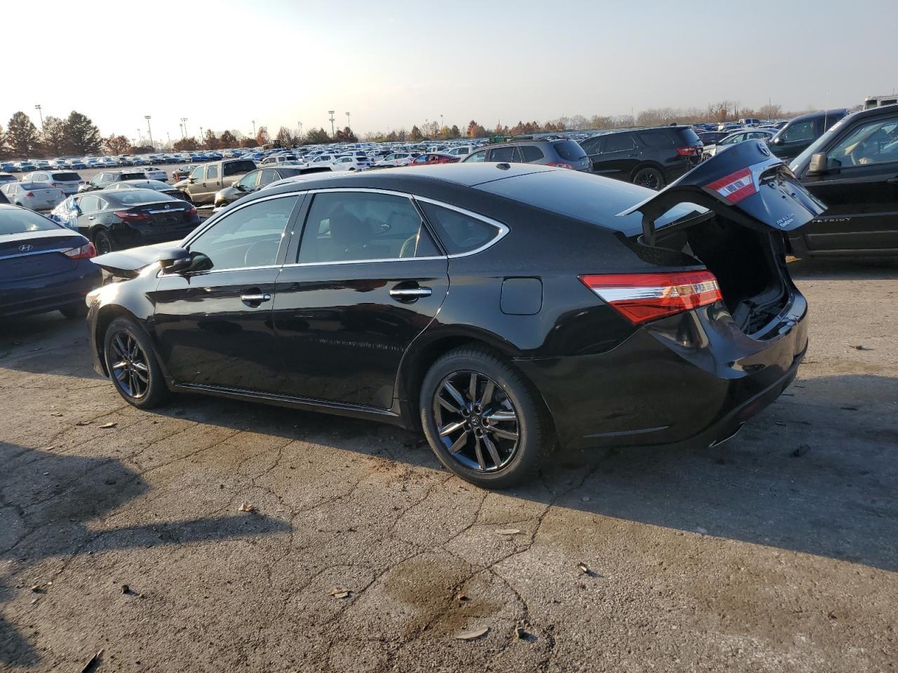 2015 Toyota Avalon Xle - Фото 2