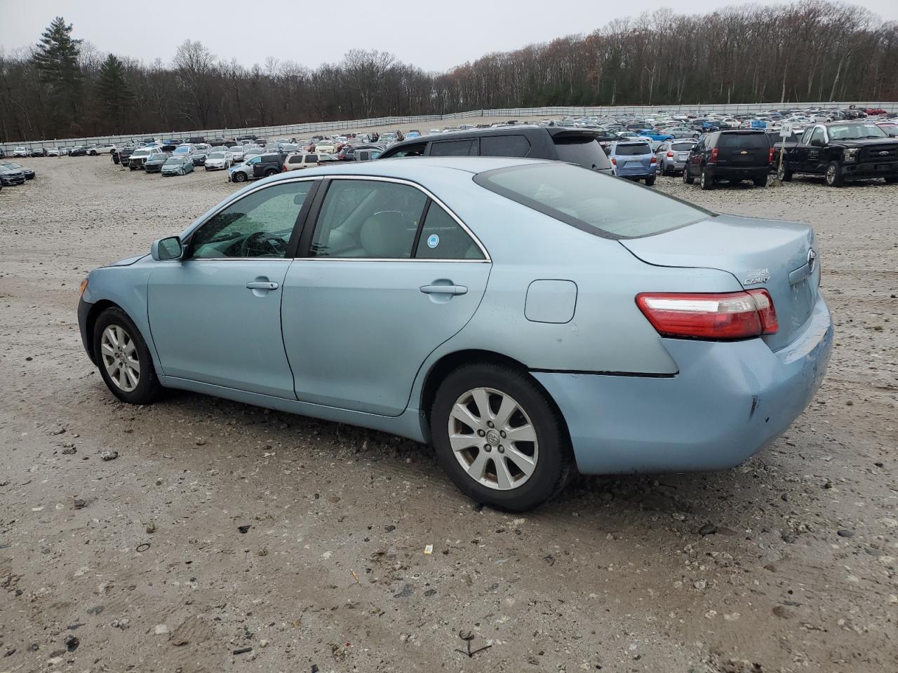 2009 Toyota Camry Base - Фото 2