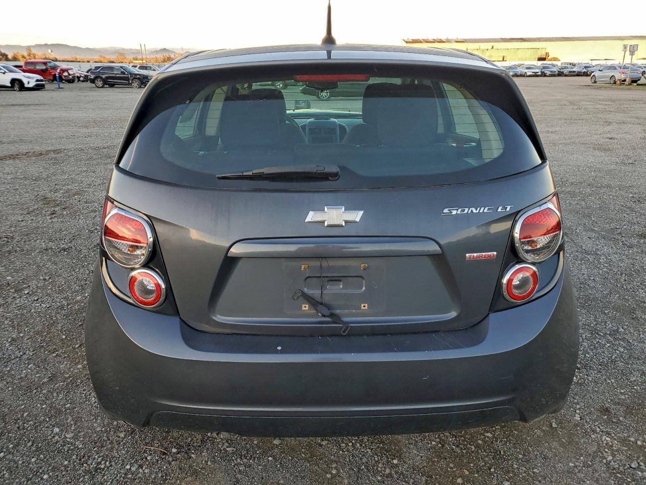 2013 Chevrolet Sonic Lt - Фото 6