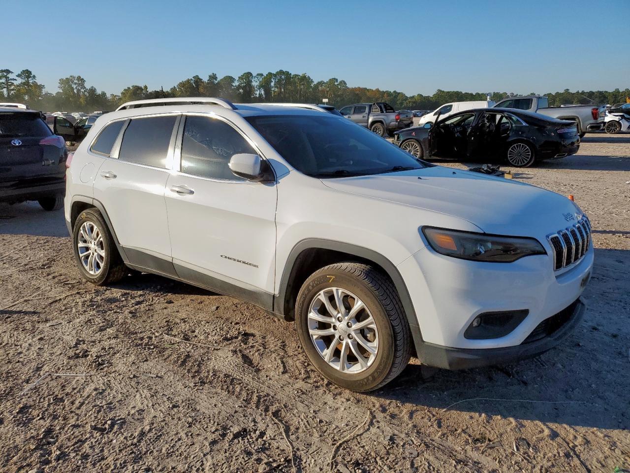2019 Jeep Cherokee Latitude - Фото 4