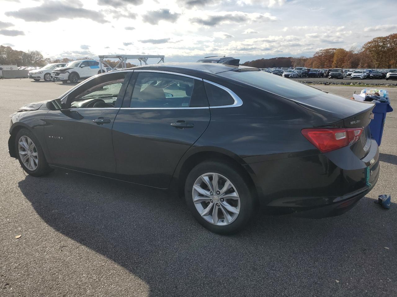 2023 Chevrolet Malibu Lt - Фото 2