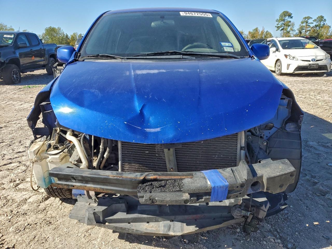 2011 Nissan Versa S - Фото 5