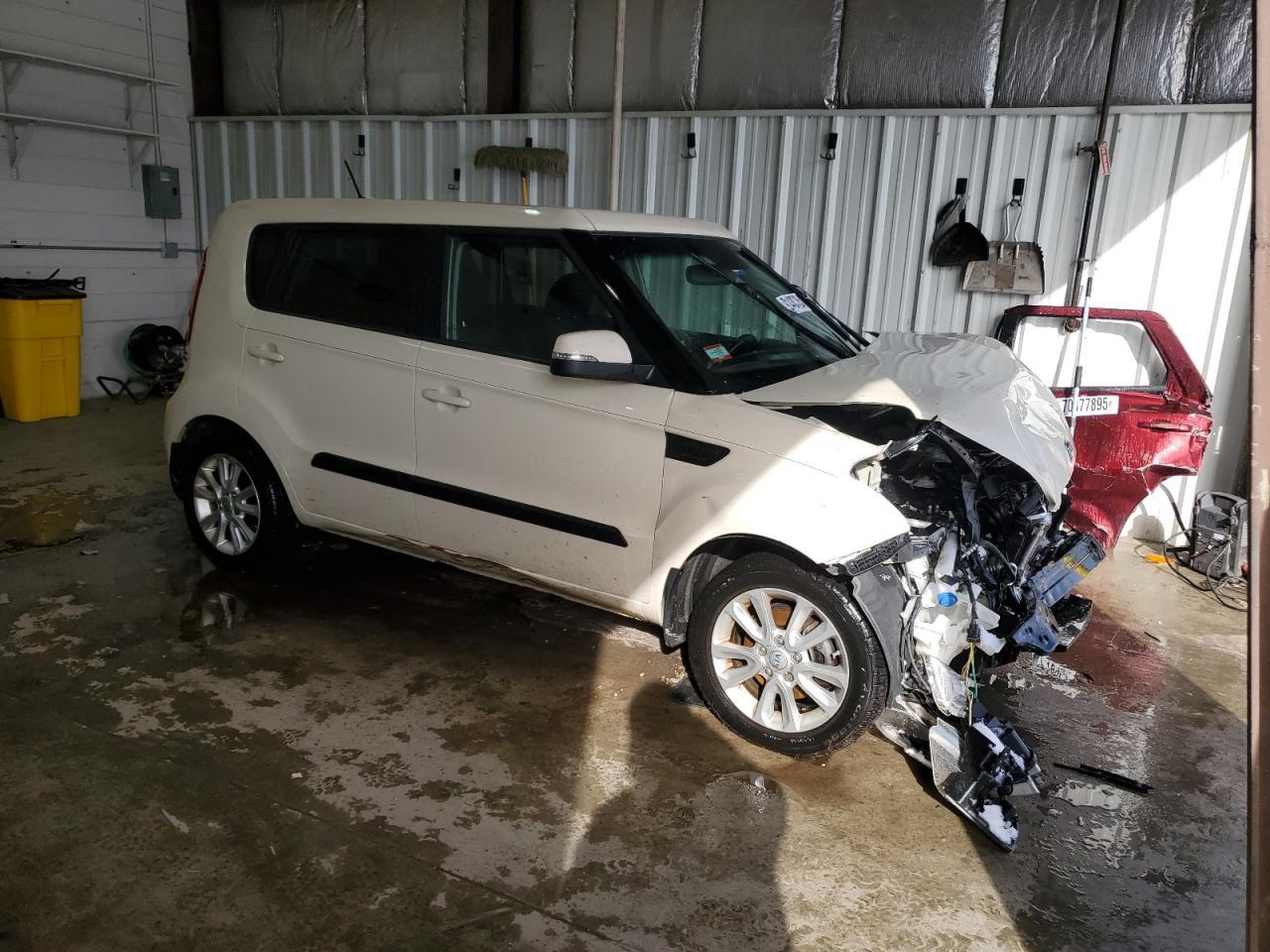 2013 Kia Soul + - Фото 4