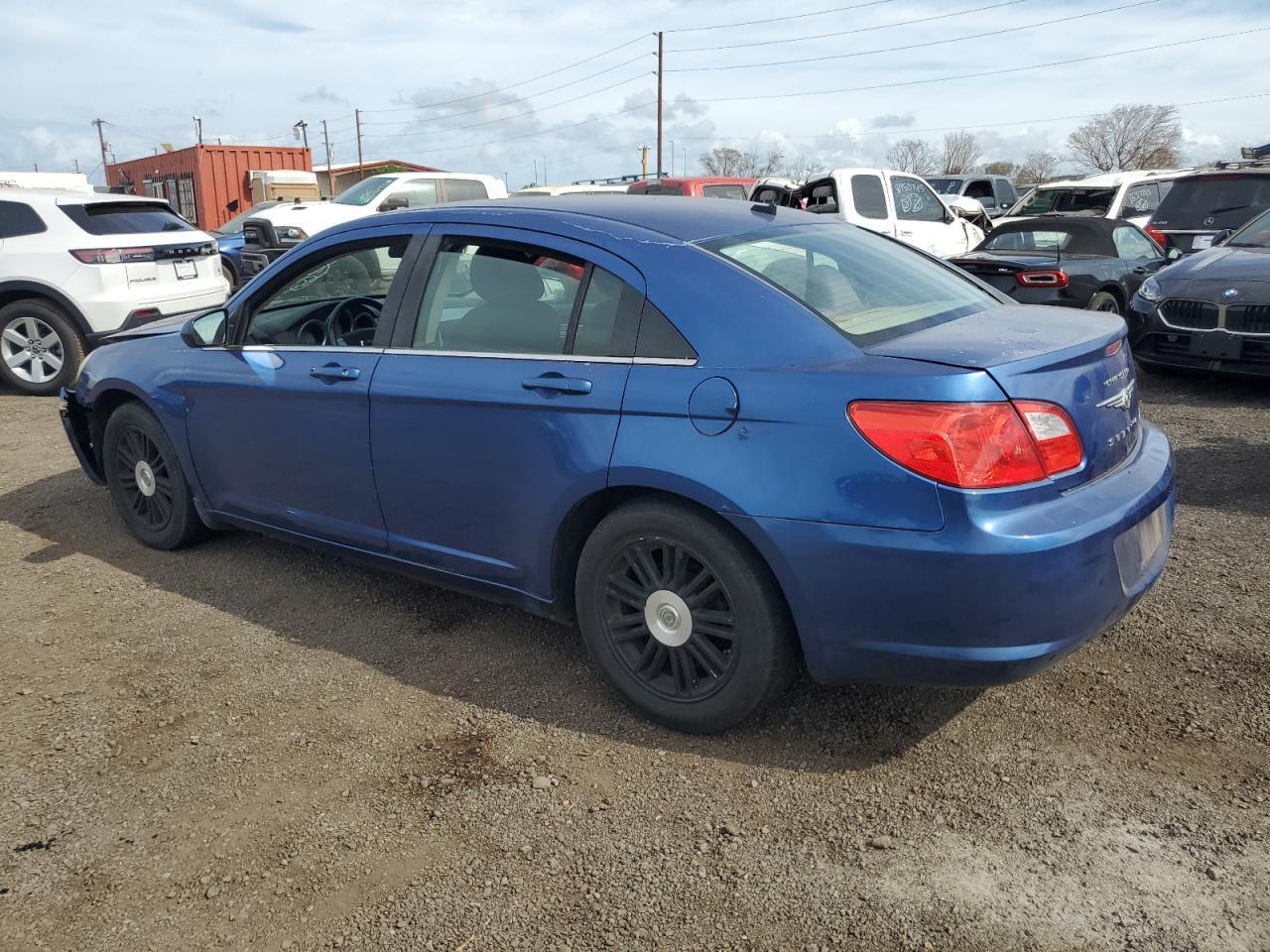 2009 Chrysler Sebring Touring - Image 2