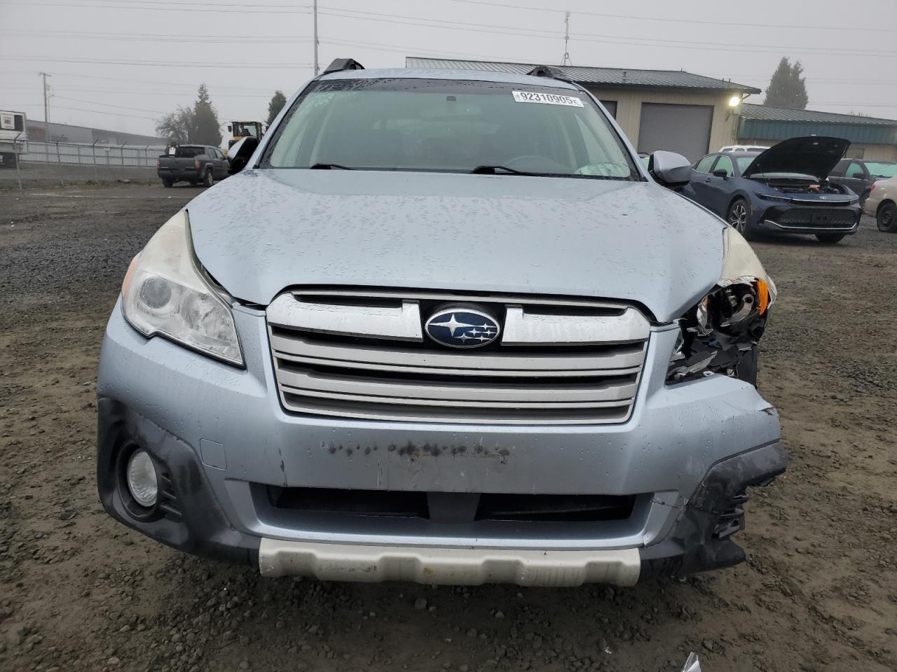 2014 Subaru Outback 2.5I Limited - Image 5