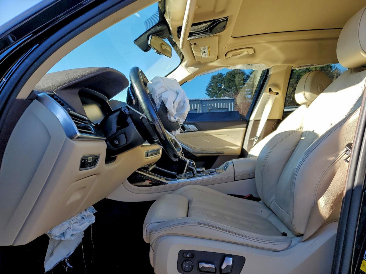 2019 BMW X7 xDrive40I - Фото 7