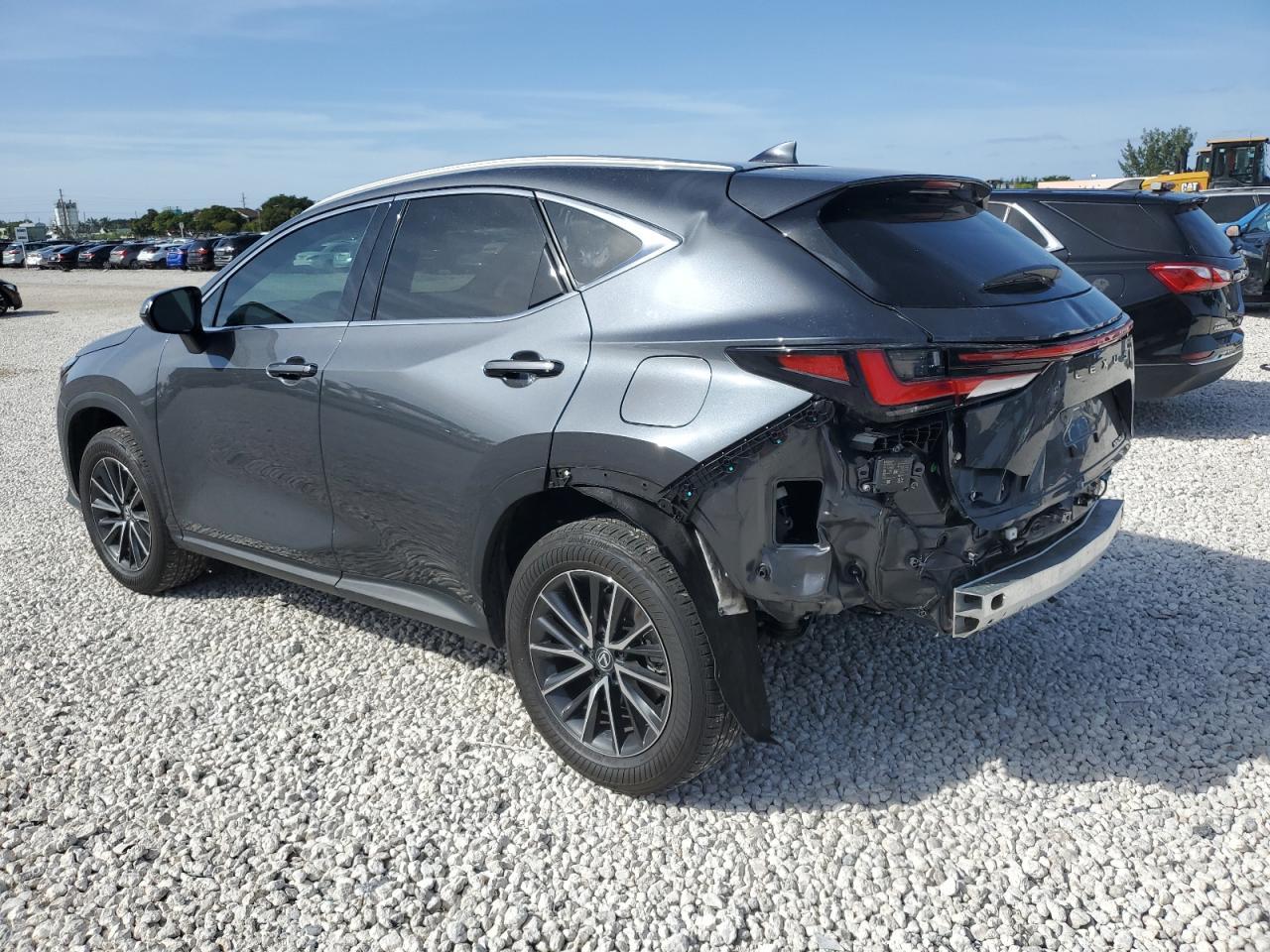 2024 Lexus Nx 250 Base - Image 2