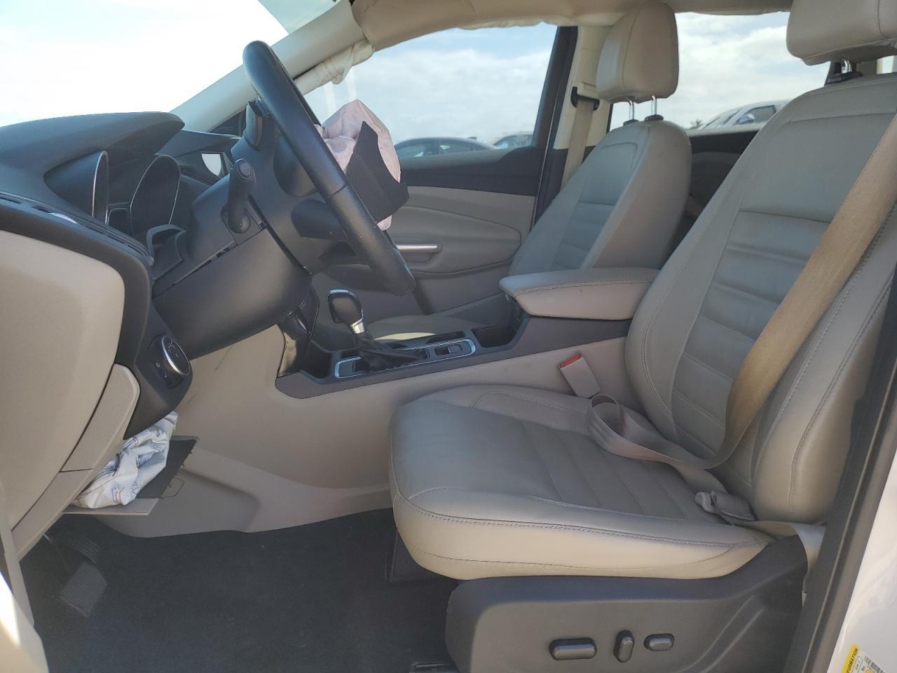 2017 Ford Escape Titanium - Фото 7