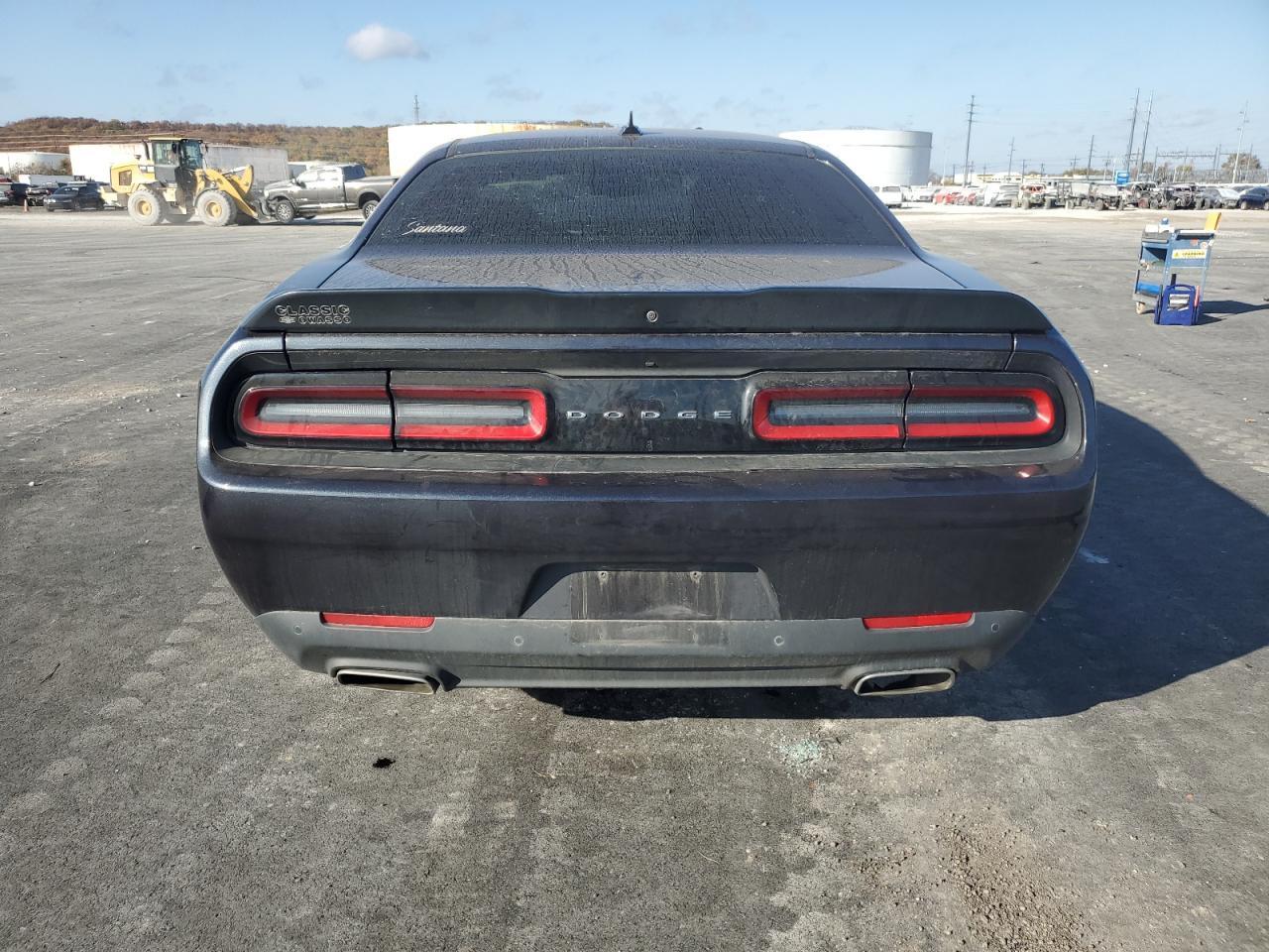 2018 Dodge Challenger Sxt - Image 6