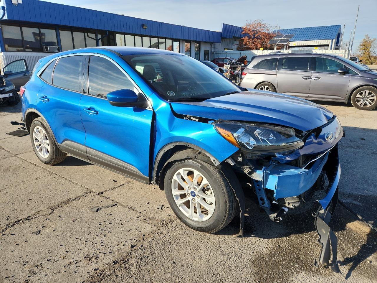 2020 Ford Escape Se - Фото 4
