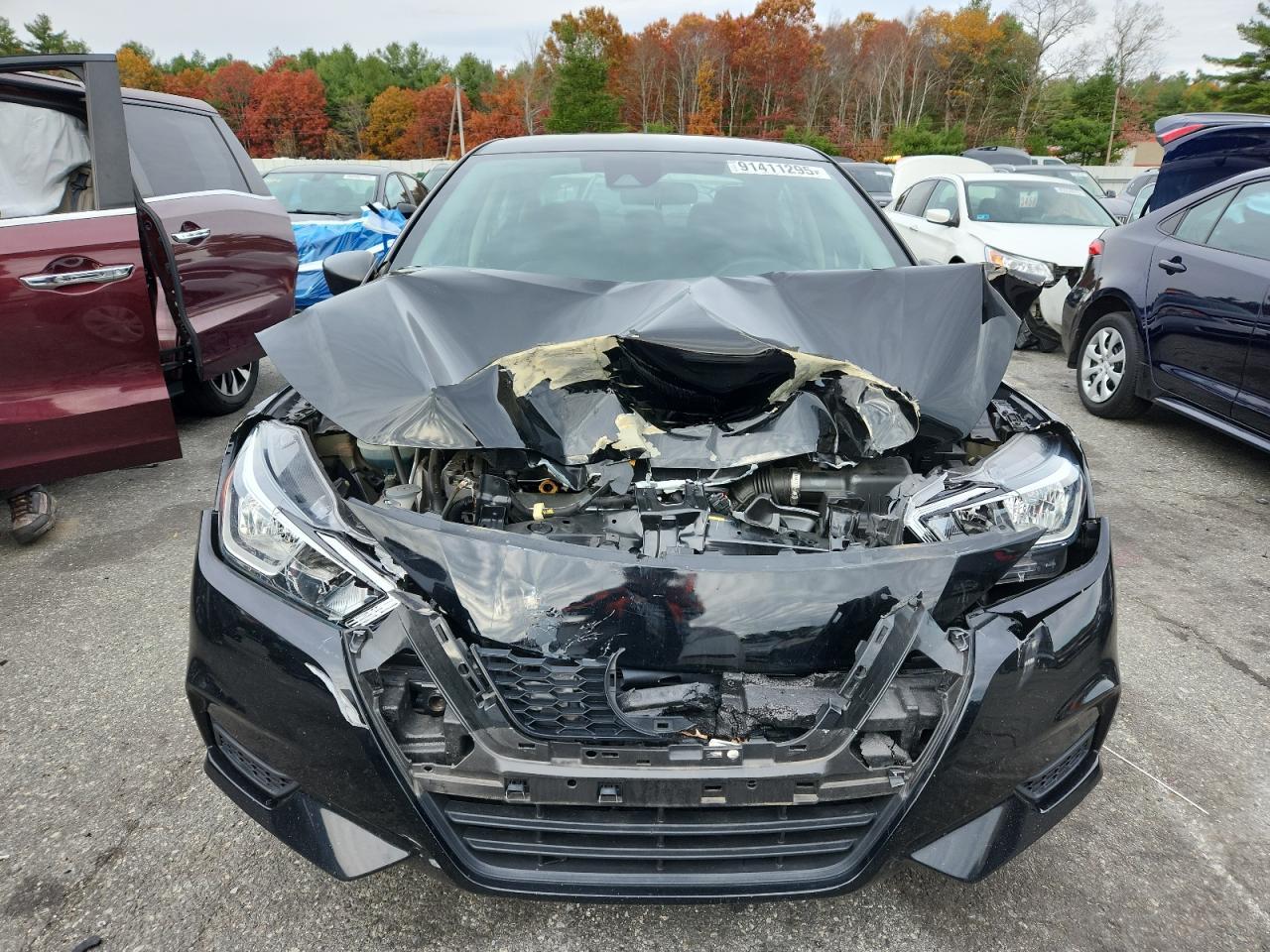 2021 Nissan Versa S - Image 5