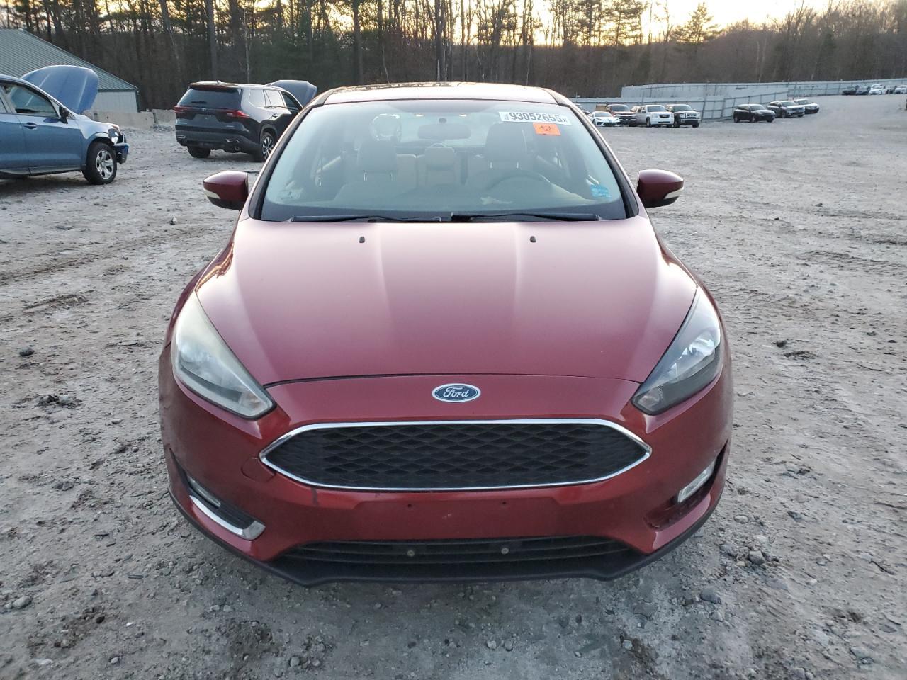 2015 Ford Focus Titanium - Image 5