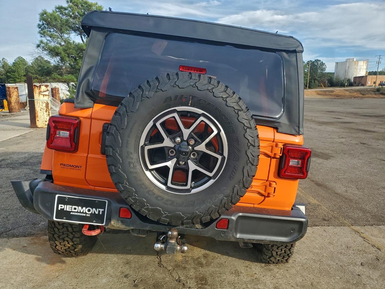 2025 Jeep Wrangler Rubicon - Фото 6
