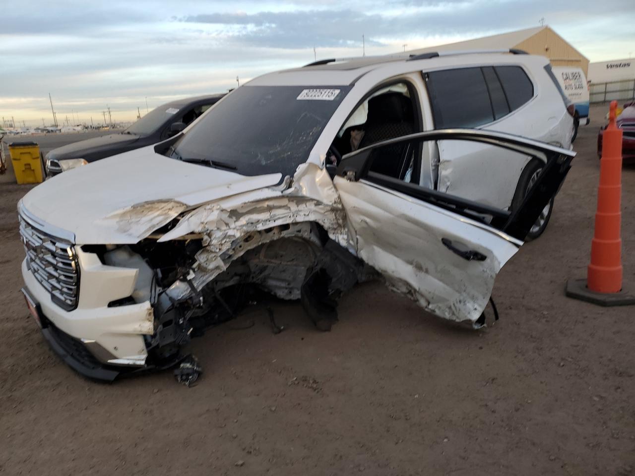 2025 GMC Acadia Denali