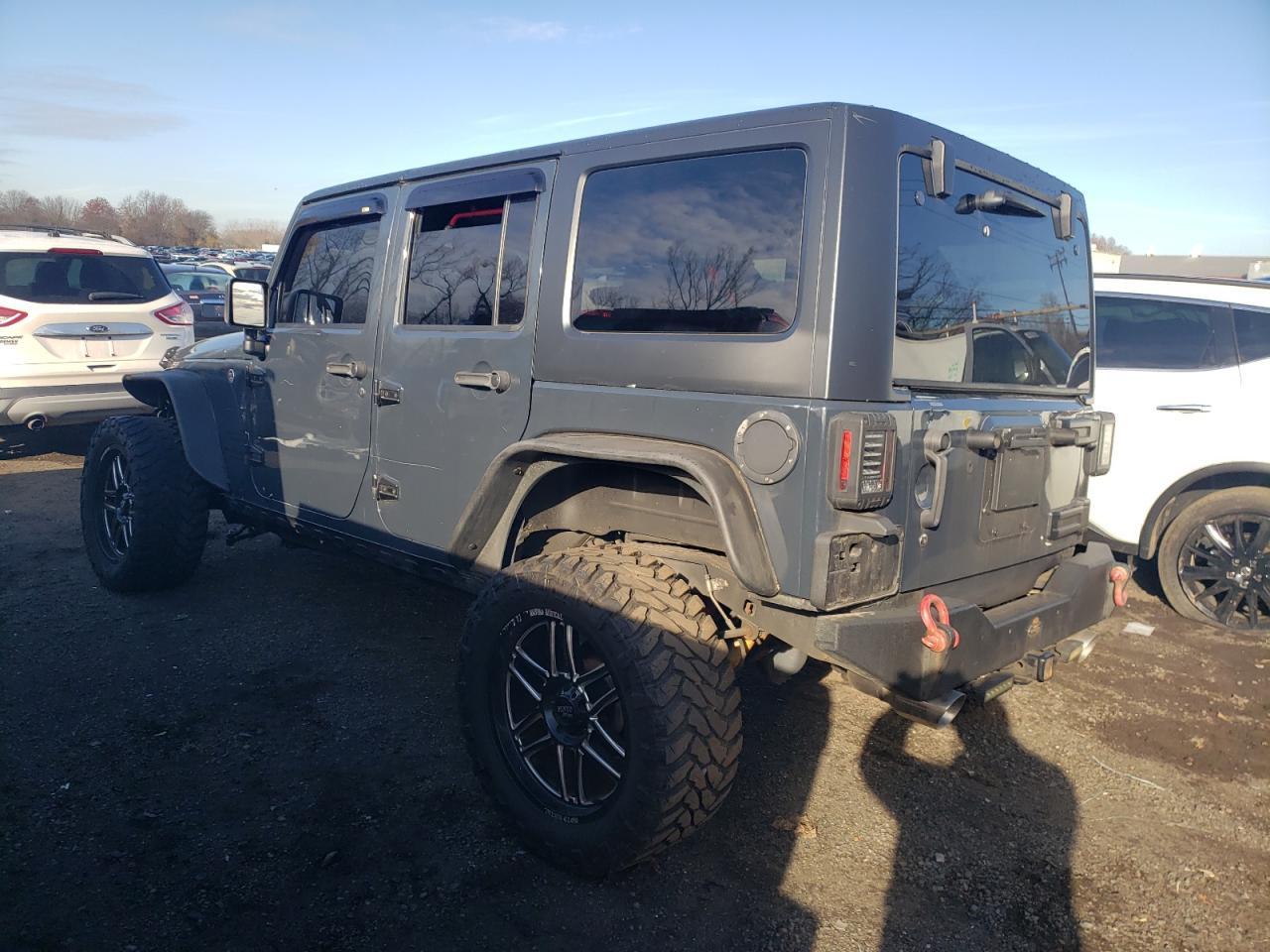 2016 Jeep Wrangler Unlimited Sport - Фото 2