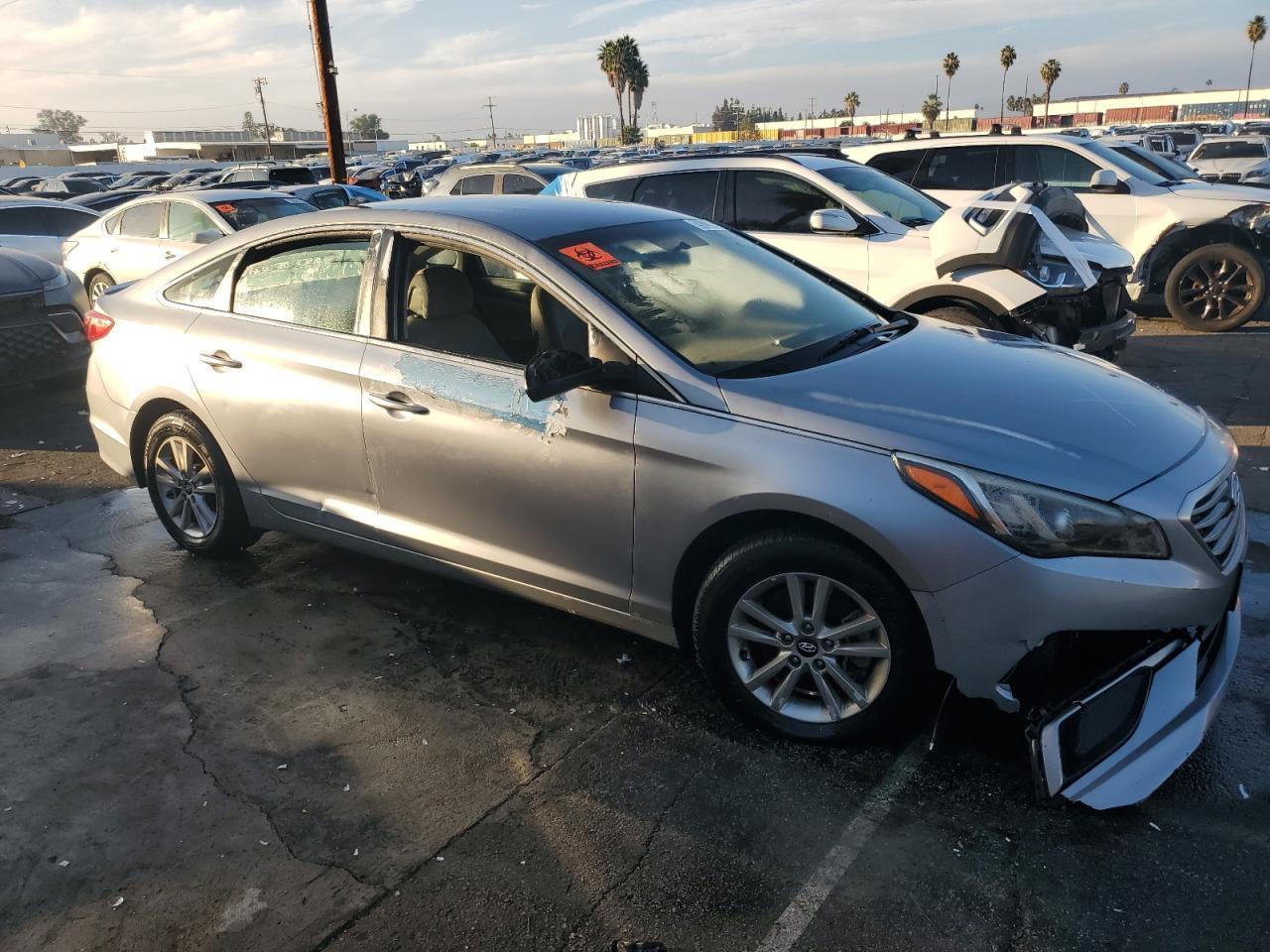 2016 Hyundai Sonata Base - Фото 4