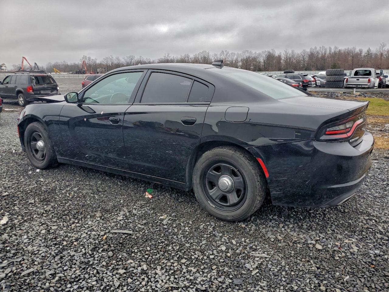 2016 Dodge Charger Sxt - Фото 2