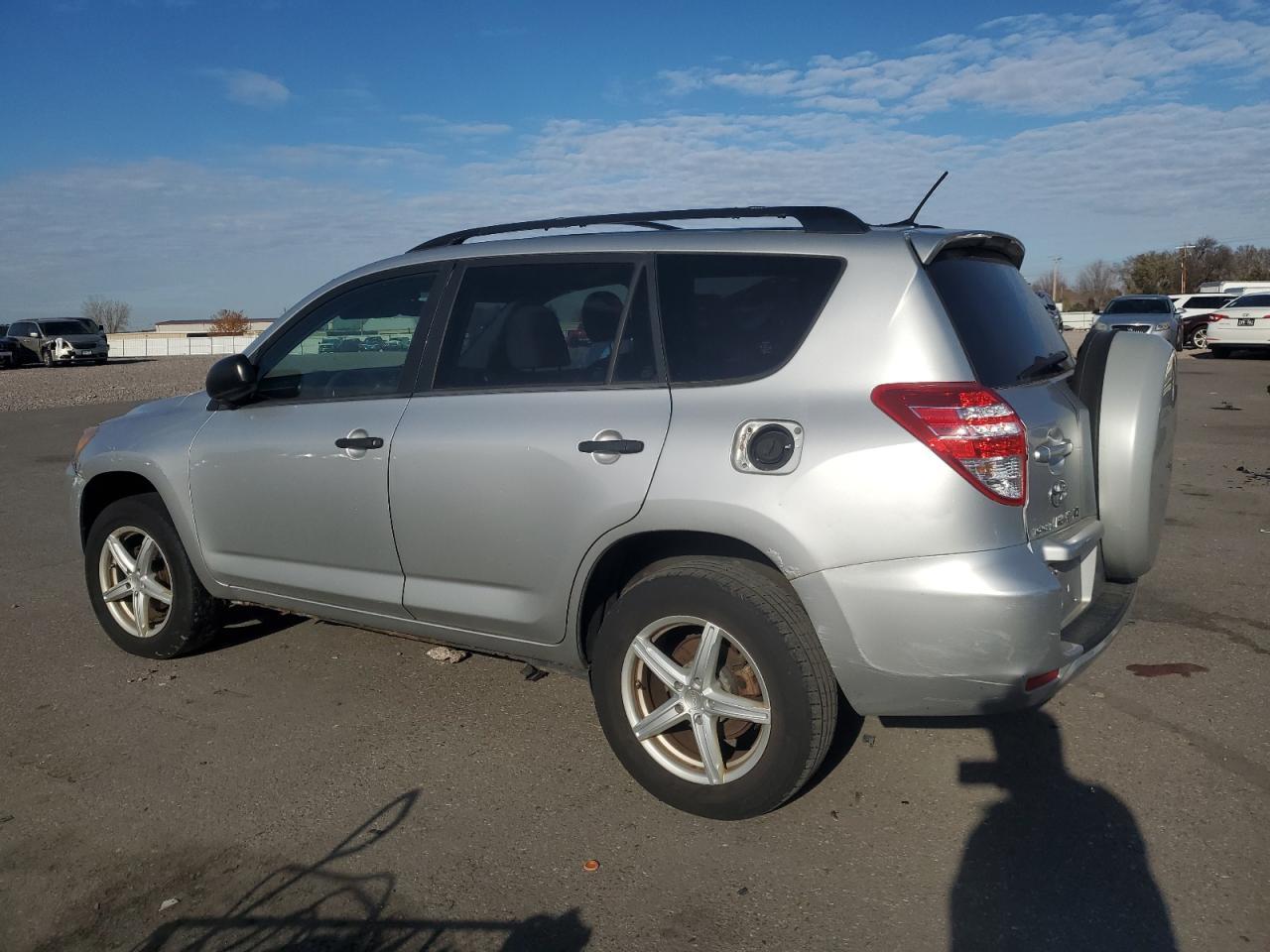 2009 Toyota Rav4 - Image 2